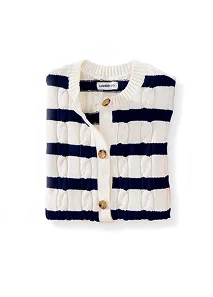 A white nad navy striped sweater.