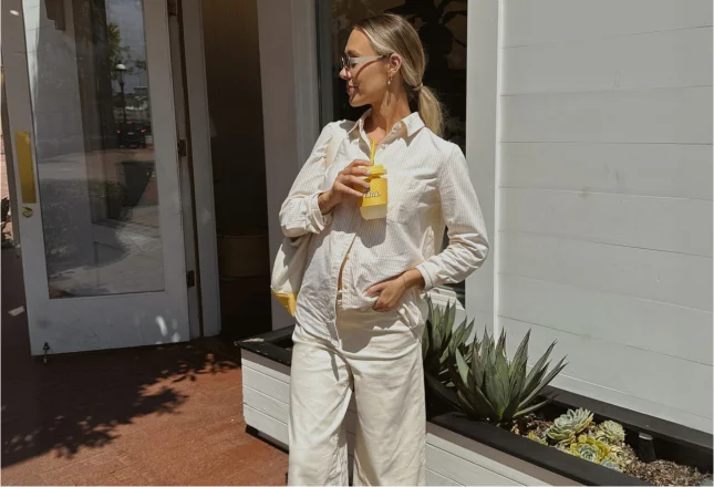 Woman wearing a white shirt and pants