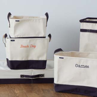 Storage totes