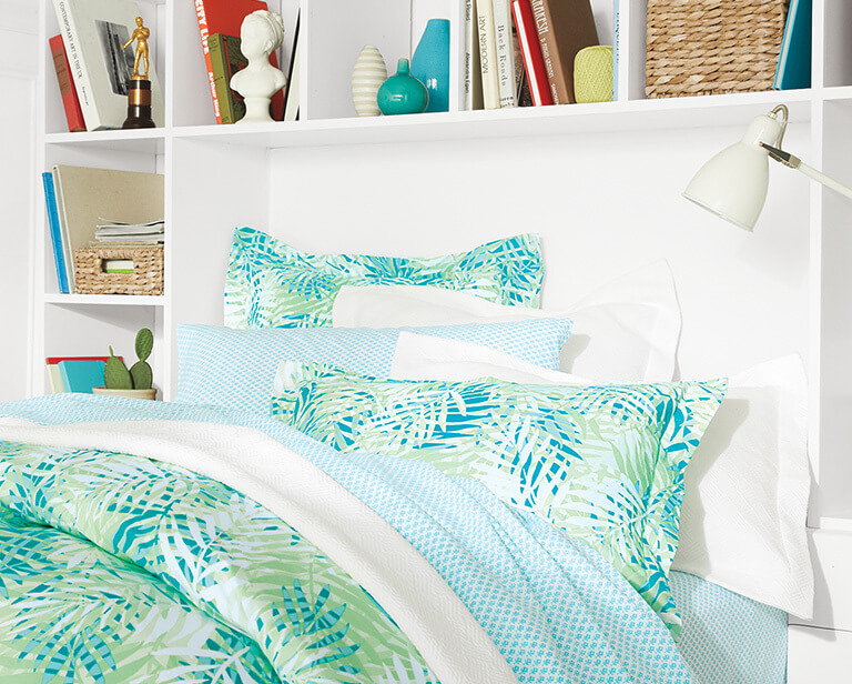 How small decor swaps create a summer-ready bedroom