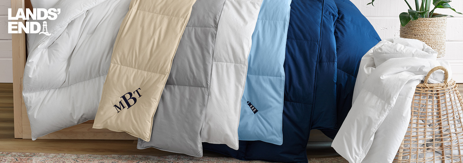 How to Choose the Right Comforter for Your Bed