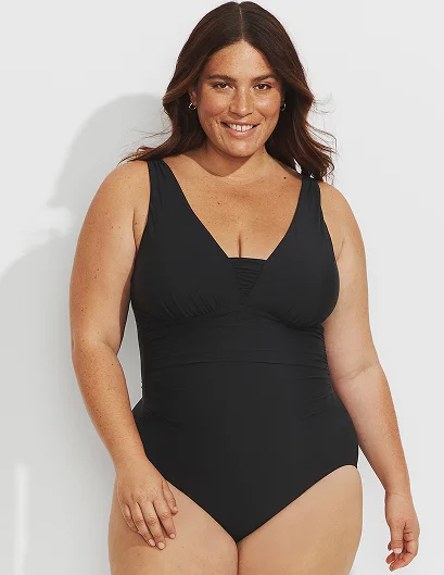 Woman wearing a strong control level swimsuit
